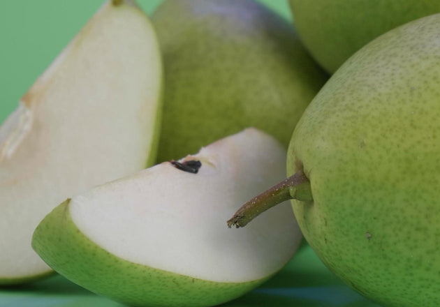 Pears for a Can Dogs Eat Pears article